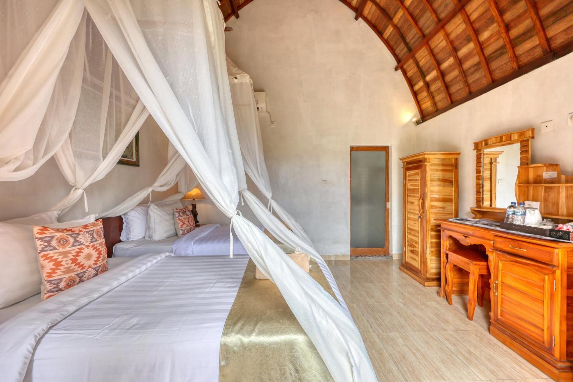 Bagia Bungalows Batumadeg Rom bilde