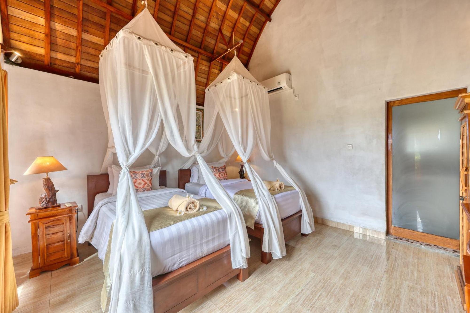 Bagia Bungalows Batumadeg Rom bilde