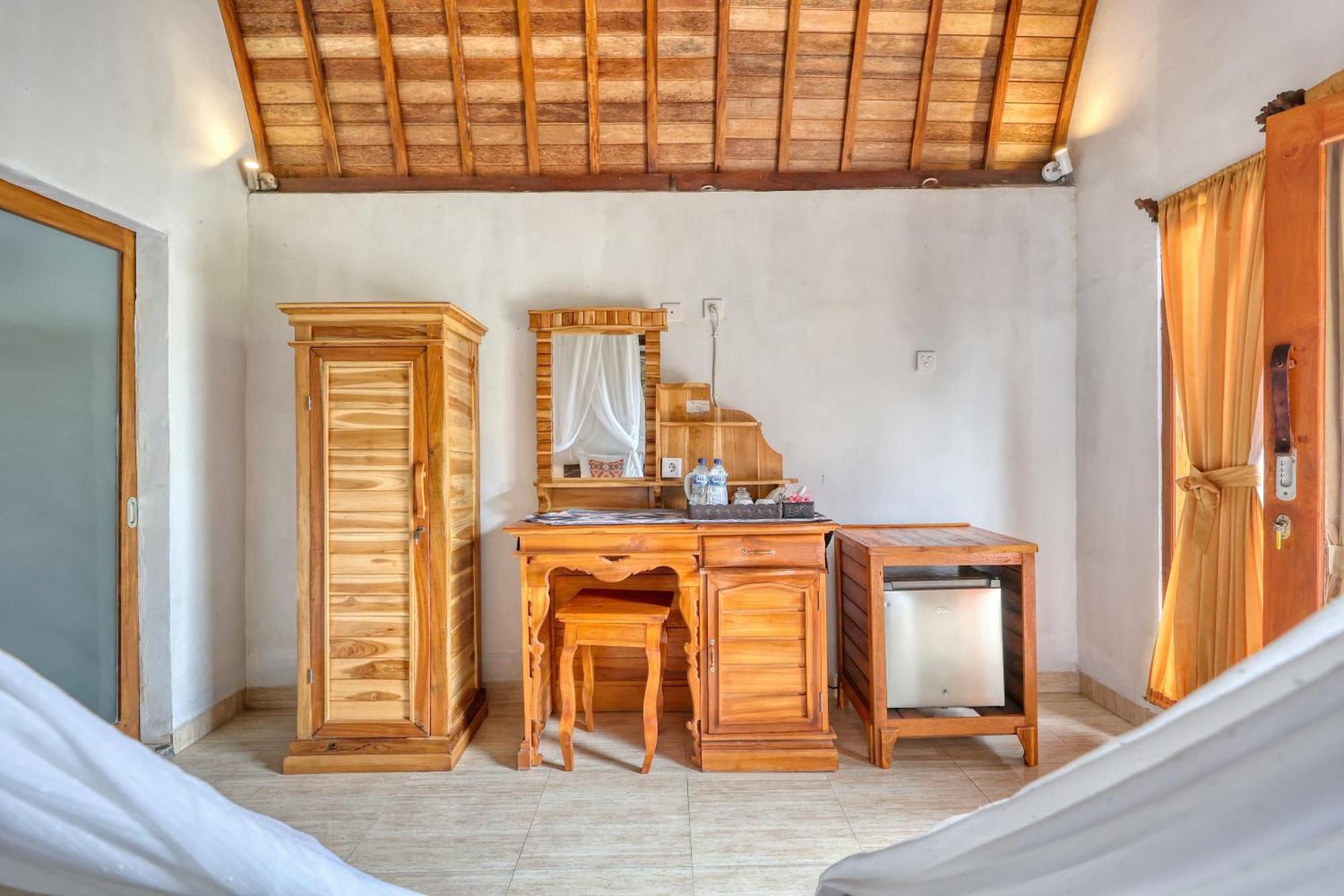 Bagia Bungalows Batumadeg Rom bilde